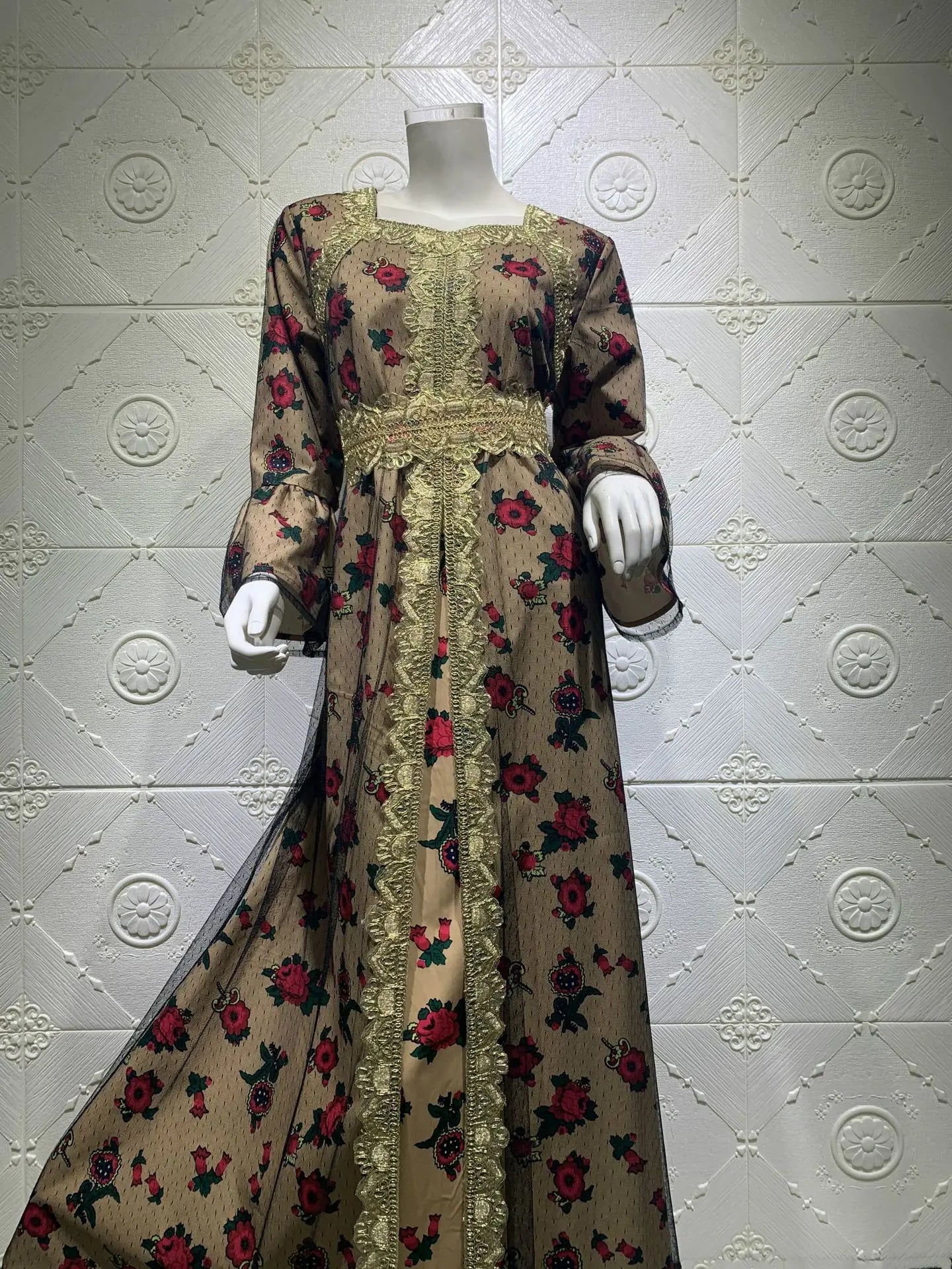 Luxury Middle East Abayas for Women Dubai Dress Lace Applique Mesh Printing Long Sleeves Elegant Evening Party Muslim Clothes