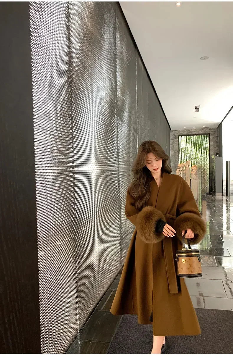 Elegant Warm Woolen Coats Real Fur Jacket with Belt Loose Fashion Outerwears 2024 Women Big Fur Collar Overcoats Female