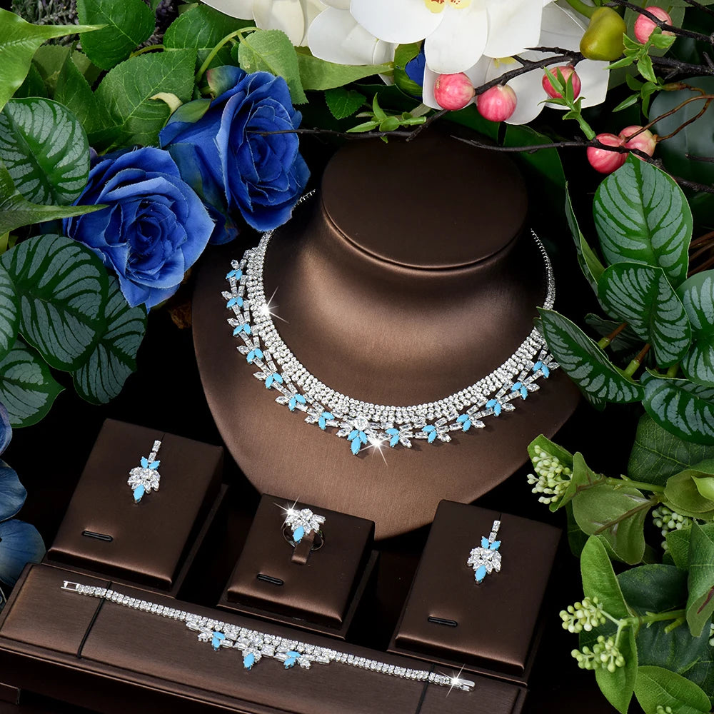 طقم مجوهرات أزرق فاخر بلمسة ملكية ساحرة
