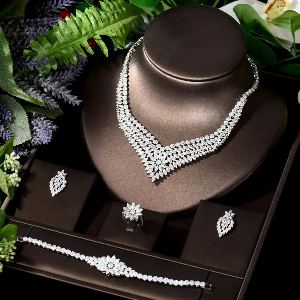 Classico lusso Glamour Senso Gioielli Collana Orecchini Set Vestito Festa Sera Festival Nuziale Matrimonio Donna Accessori Q-32