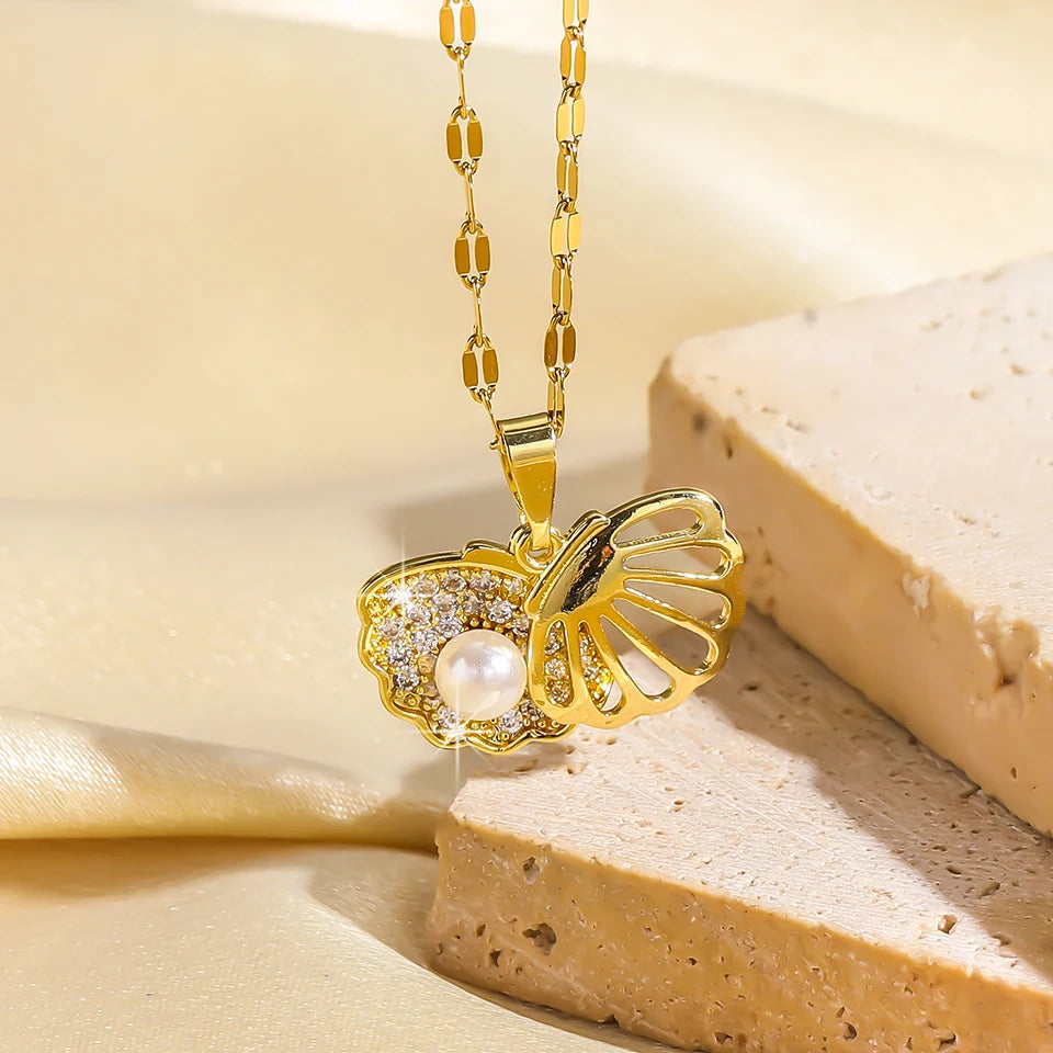 ZAKOL French Shell Pearl Necklace For Women Gold Color Stainless Steel Zircon Love Heart Clavicle Chain Choker Wedding Jewelry