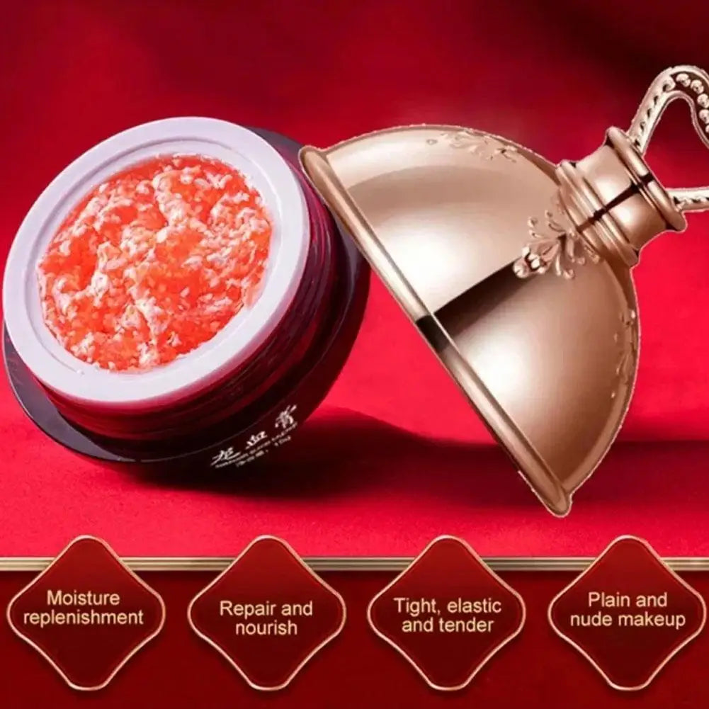 كريم الريتينول مع خلاصة Dragon’s Blood – ترميم وترطيب البشرة