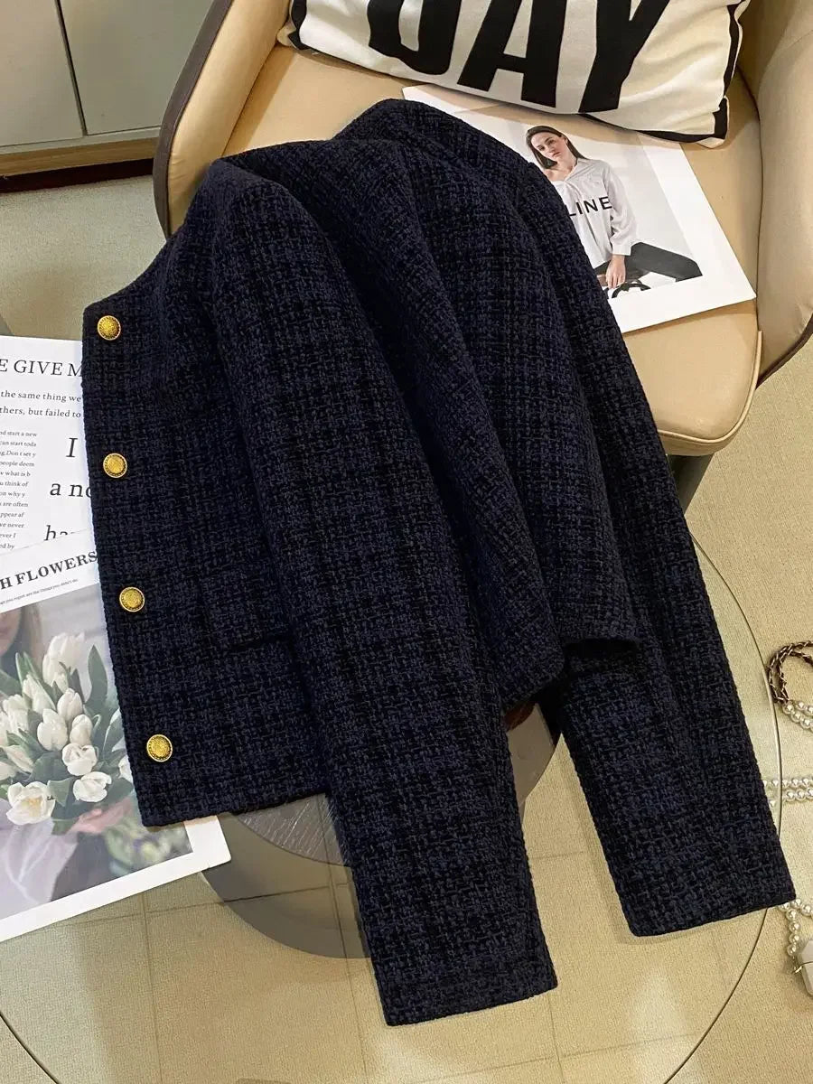Short Quilted Shoulder Padded Coat for Women Autumn New Style French Lady Elegant Design Retro Top Pure Color round Neck Coat