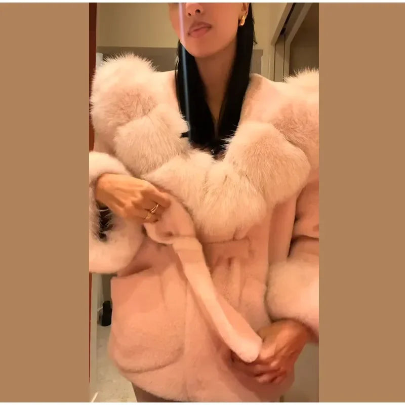 Elegant Hoody Faux Fur Women's Coat Loose Long Sleeve Pocket Warm Thicken Lady Coats 2025 Autumn Winter Chic Lady Streetwear