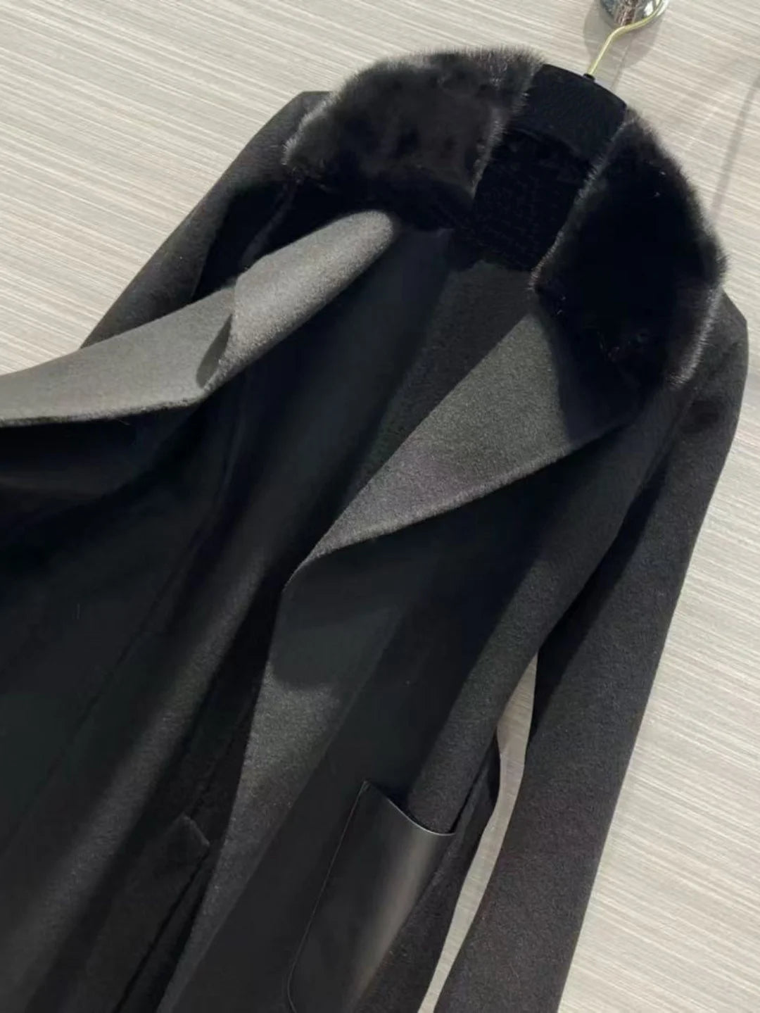Women's Cashmere Coat Medium to Long Leather Spliced Woolen Coat Fur Collar Coat 2025 New High-Quality Fashionable Elegant
