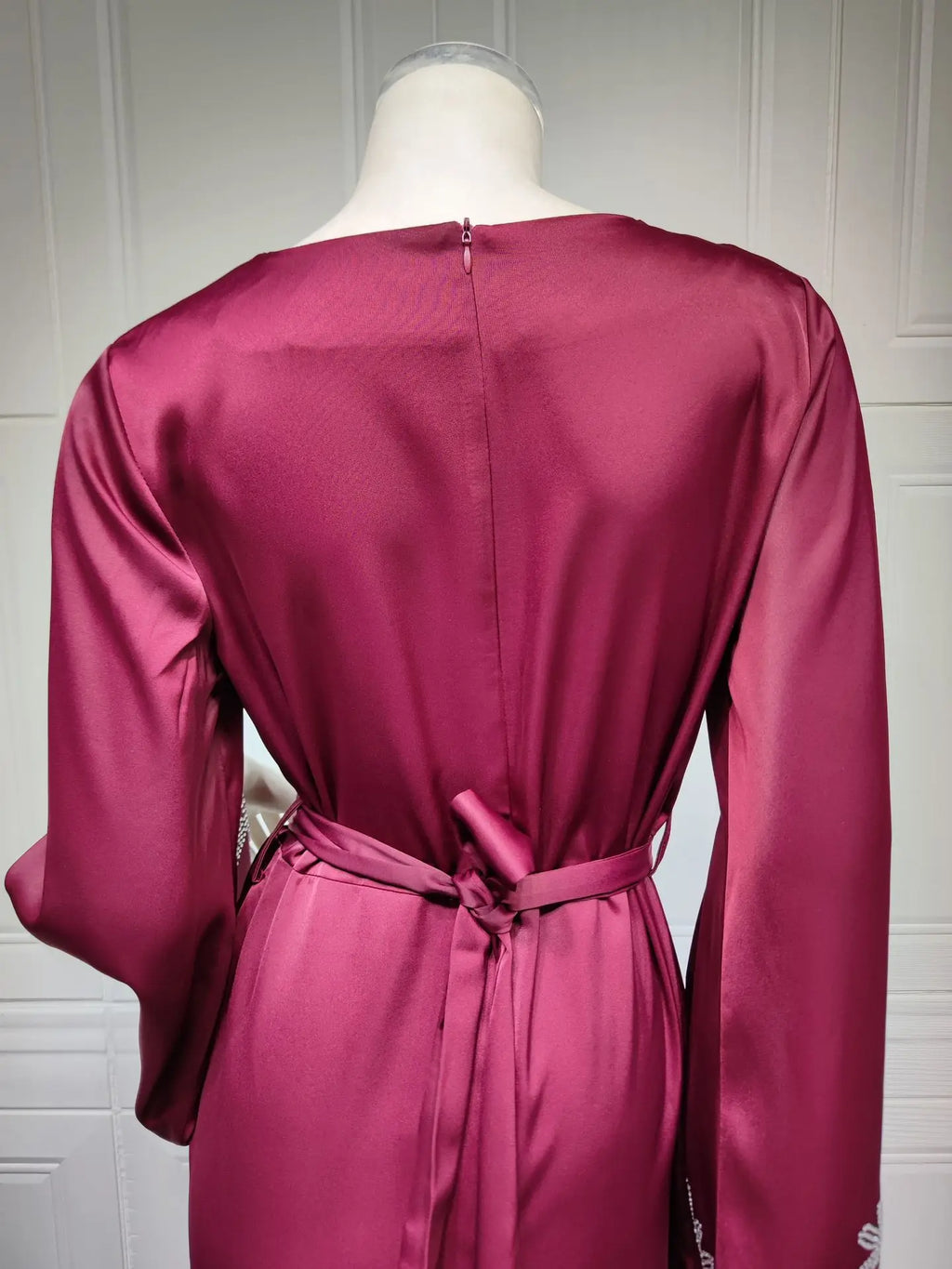 Elegant Satin Evening Gown Muslim Dress Women Abaya Long Sleeve Turkish Dresses Stylish Diamond Women Maxi Dress Dubai Kaftan