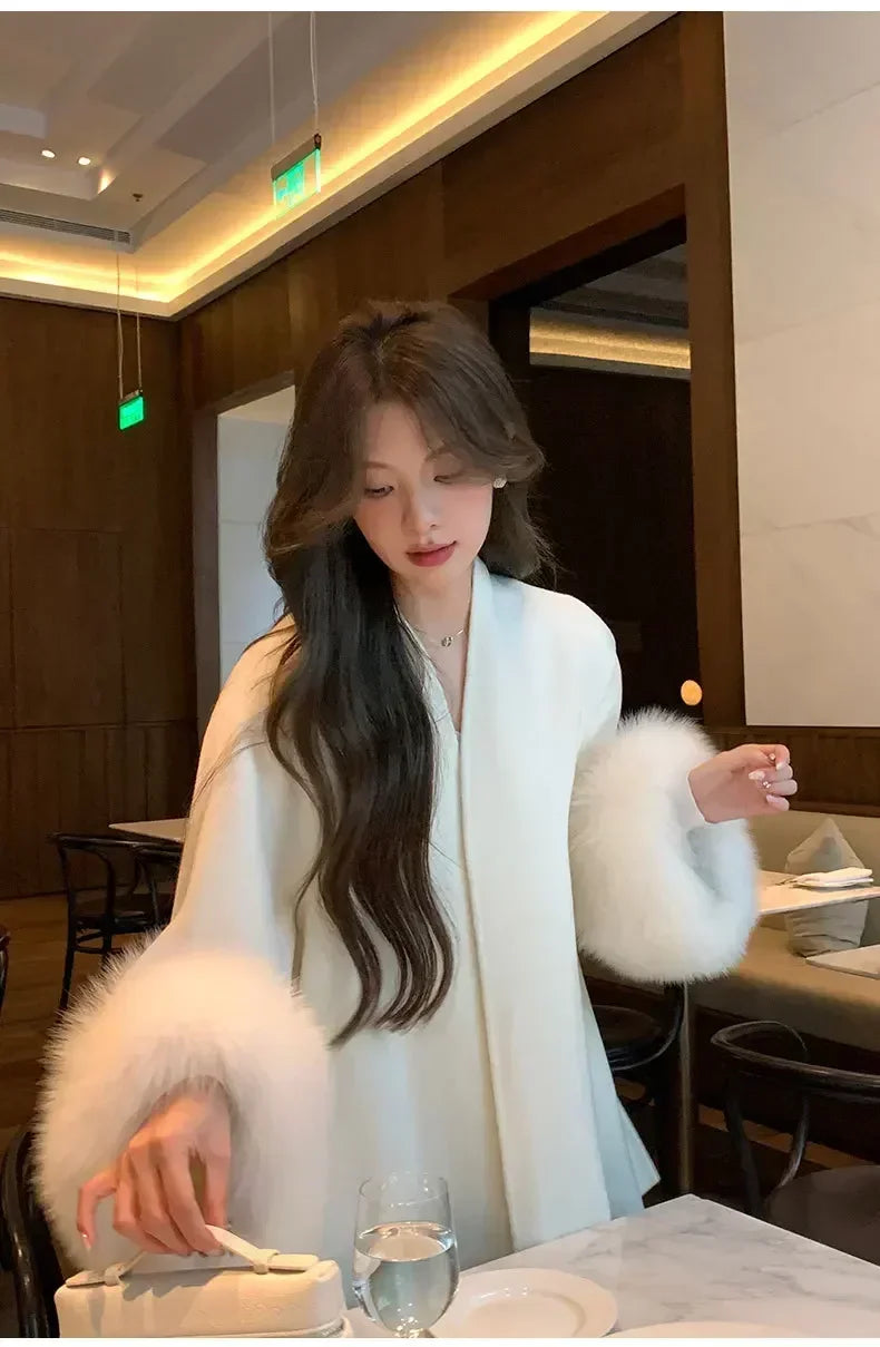 Elegant Warm Woolen Coats Real Fur Jacket with Belt Loose Fashion Outerwears 2024 Women Big Fur Collar Overcoats Female
