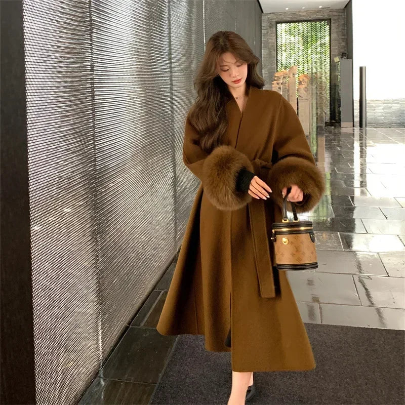 Elegant Warm Woolen Coats Real Fur Jacket with Belt Loose Fashion Outerwears 2024 Women Big Fur Collar Overcoats Female
