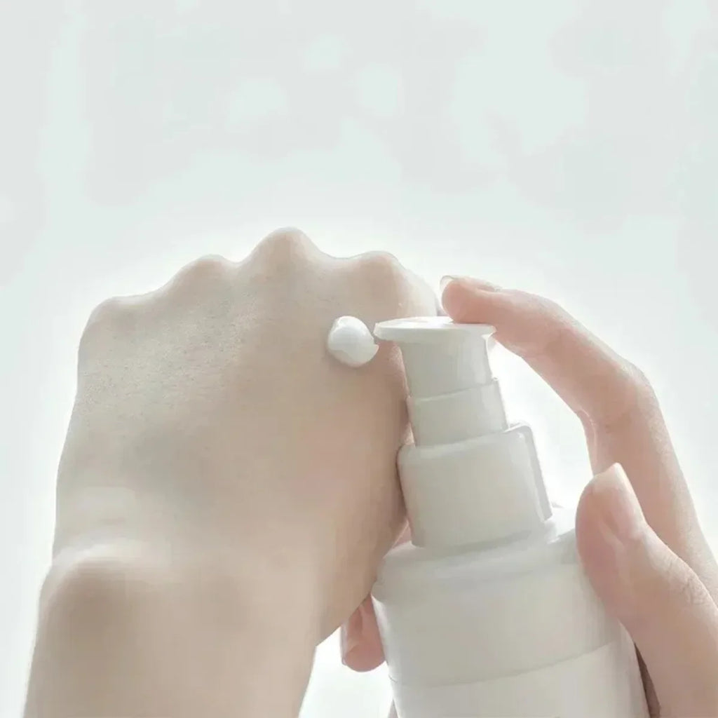 ونر وسيروم Lacto-C للعناية بالبشرة وتنظيف المسام
