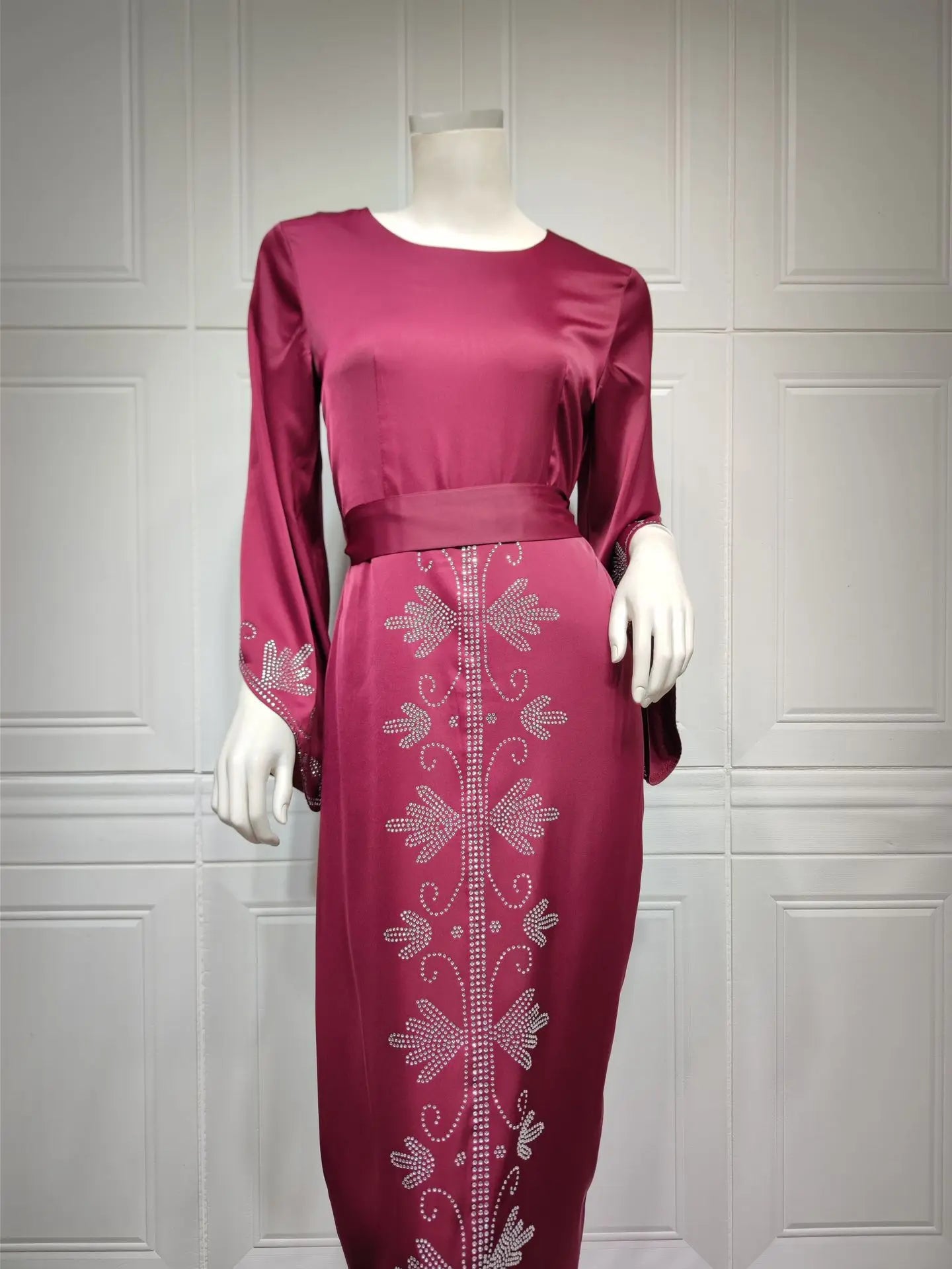 Elegant Satin Evening Gown Muslim Dress Women Abaya Long Sleeve Turkish Dresses Stylish Diamond Women Maxi Dress Dubai Kaftan