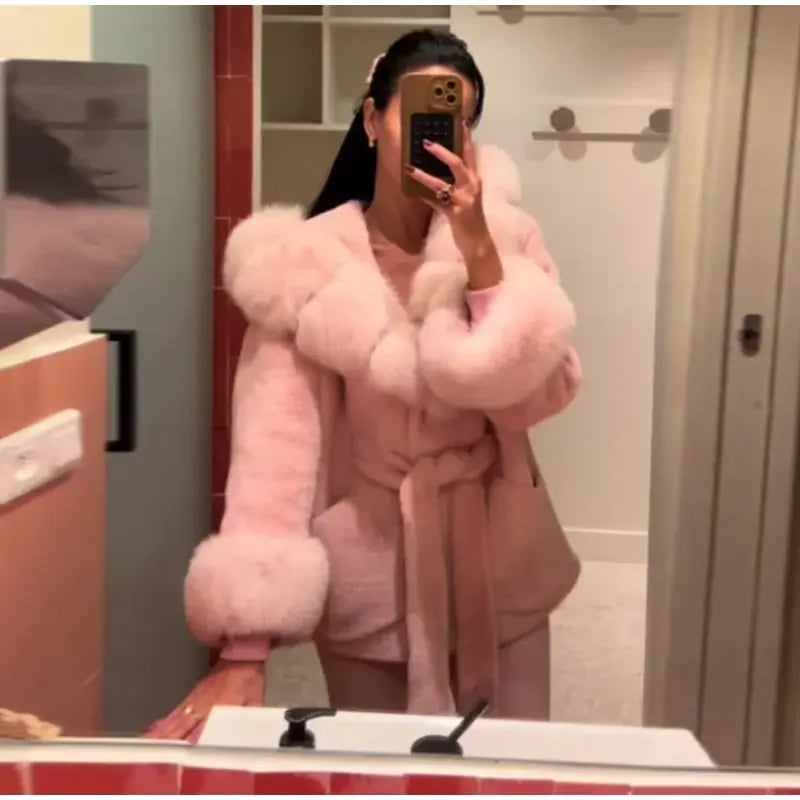 Elegant Hoody Faux Fur Women's Coat Loose Long Sleeve Pocket Warm Thicken Lady Coats 2025 Autumn Winter Chic Lady Streetwear