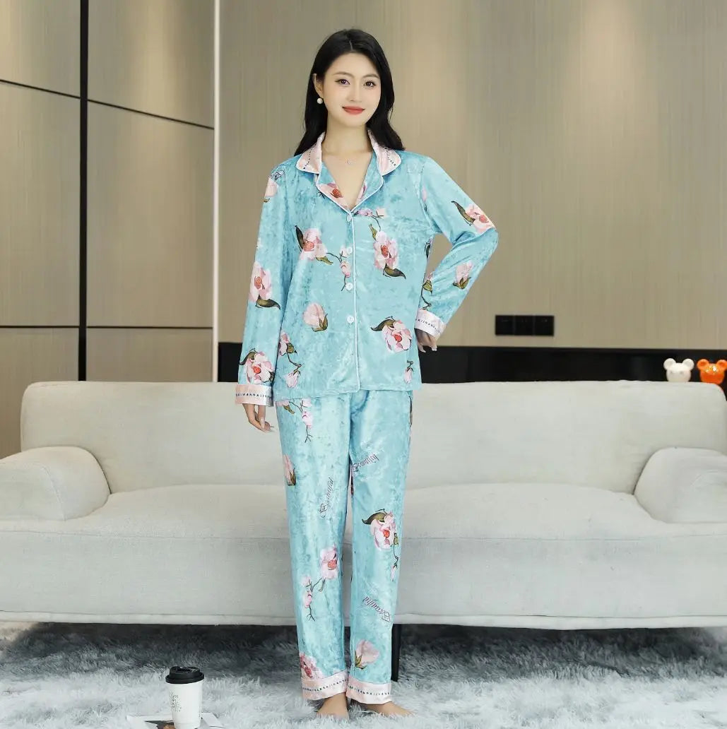 Elegant Women Pajamas 2-Piece Set long sleeved pants Print Velvet Pajamas Homewear Ladies Pajamas Women Sleepwear