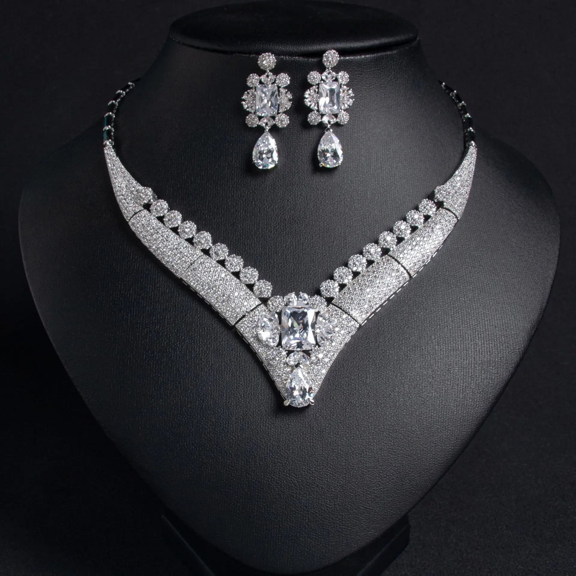 Beautiful Inlay Twinkle 4 Pcs Luxury Jewellery Necklace Earrings Bracelet Elegant Women Dress Wedding Banquet Holiday Gift M-676