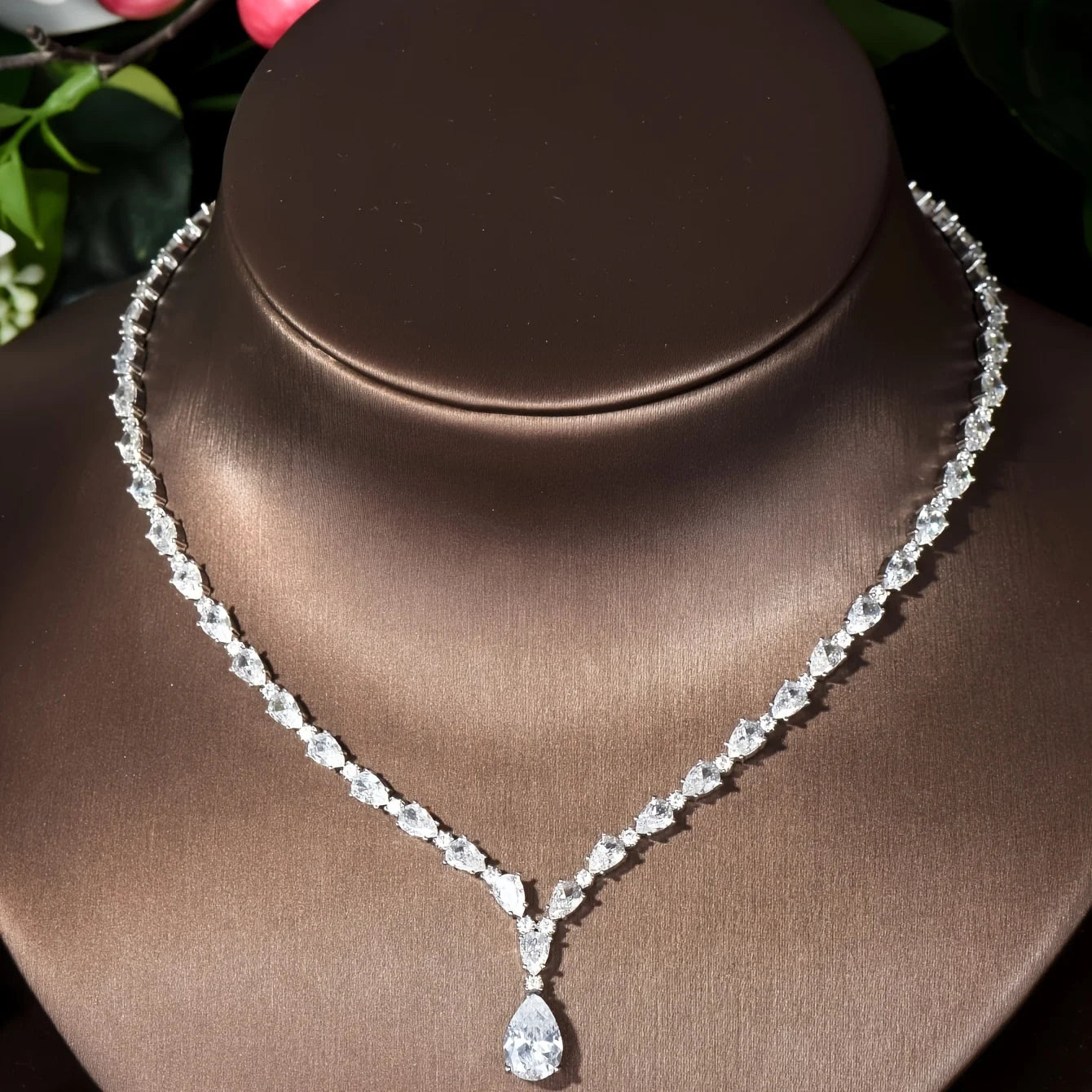 Simple CZ Ladies Jewelry Sets Water Drop Cubic Zirconia Crystal Tassel Earrings and Necklace Set for Women Gifts S-341