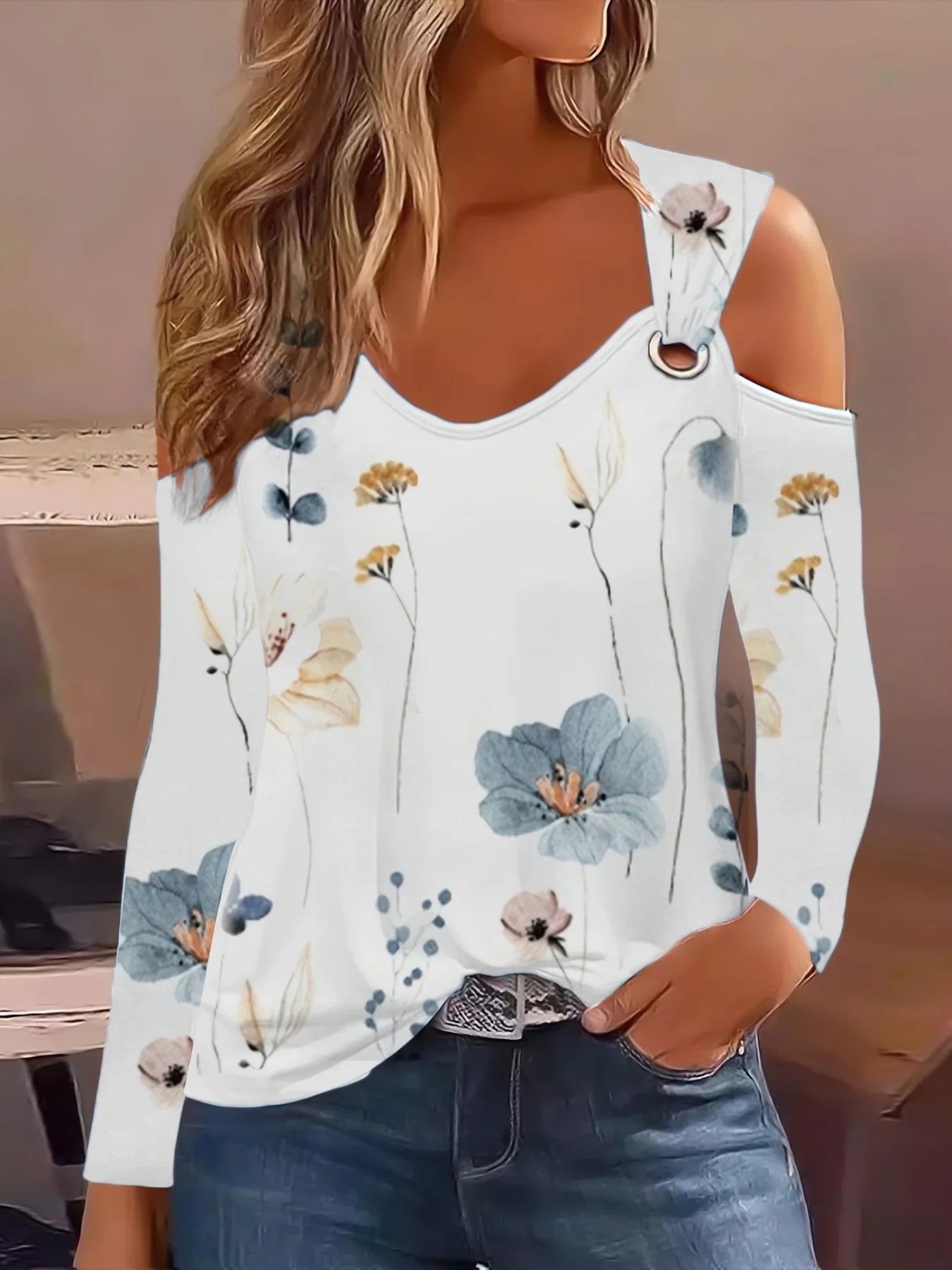 Plus Size Autumn Simple Metal Button V-neck Shirt Blouse For Women 2023 New Fashion Sexy Women Casual TShirt Pullover Tops Femal