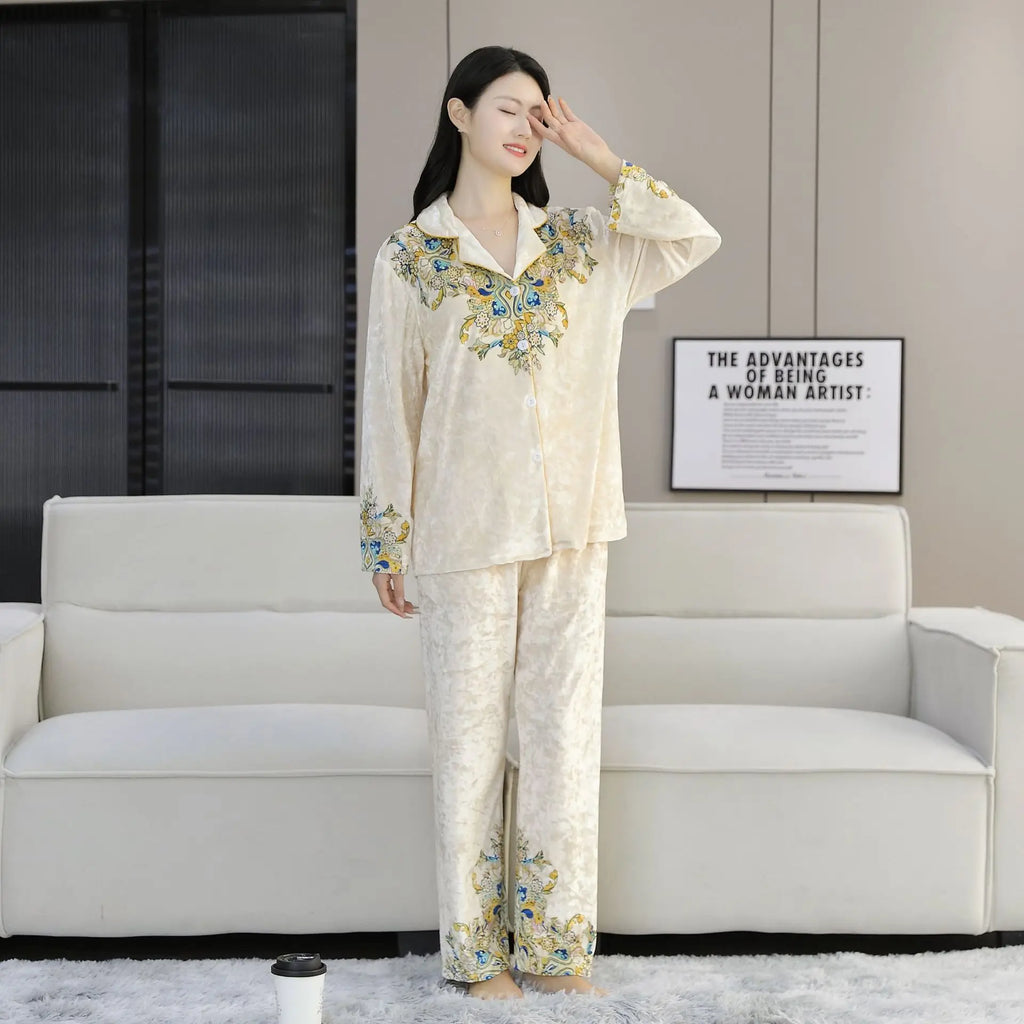 Women Pajama Sets Velvet Pajamas Women's Fall Long-sleeved Set of Women's Senior Fashion Cardigan Models Plus Size Homewear