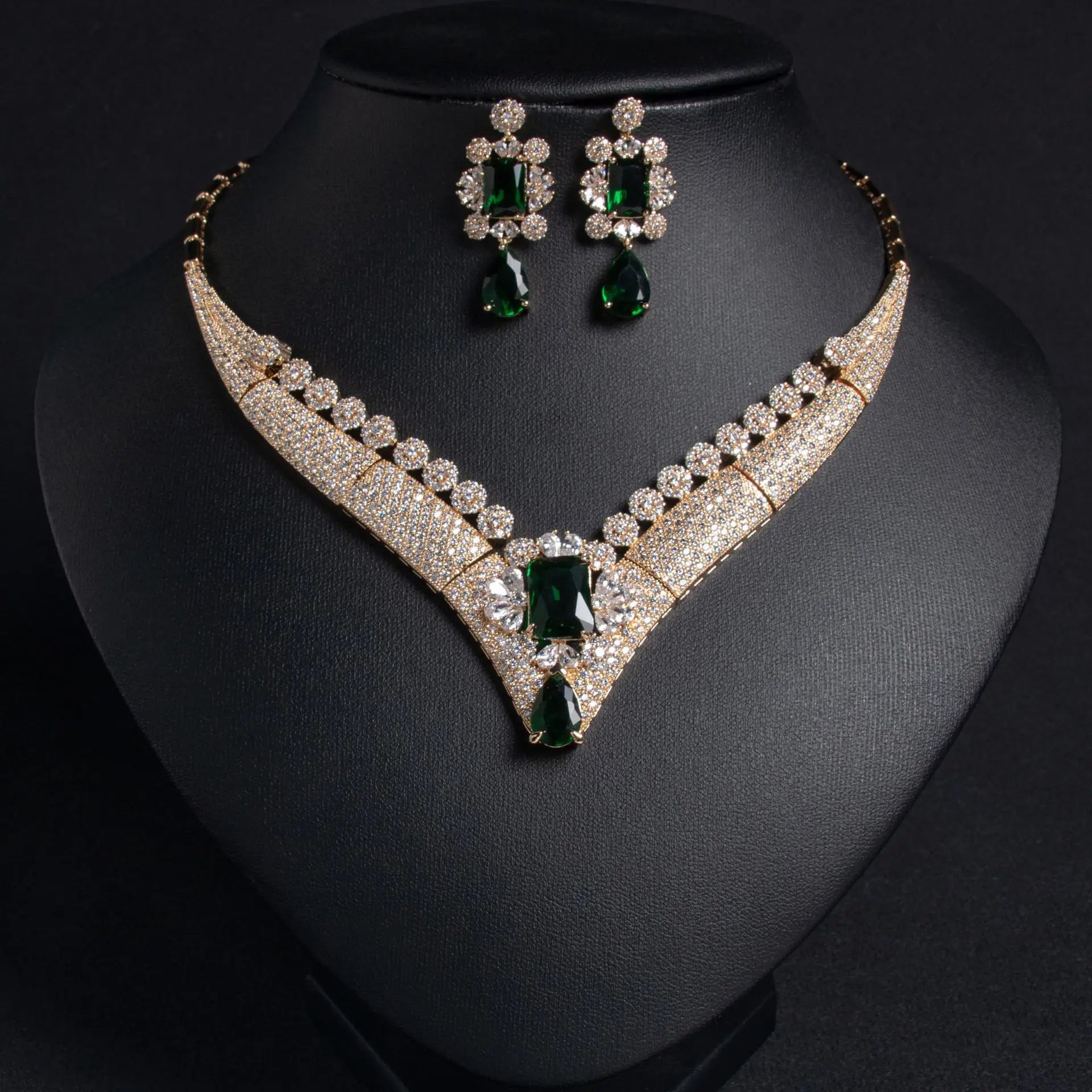 Beautiful Inlay Twinkle 4 Pcs Luxury Jewellery Necklace Earrings Bracelet Elegant Women Dress Wedding Banquet Holiday Gift M-676